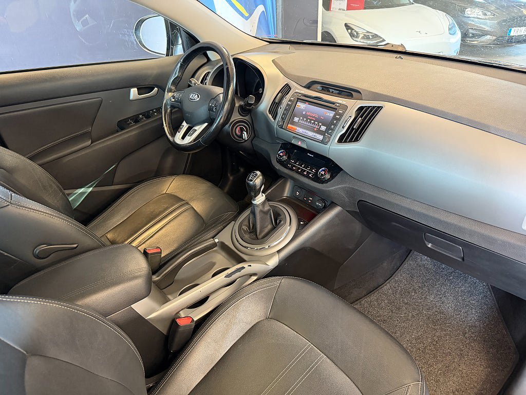 Vehicle Image 17