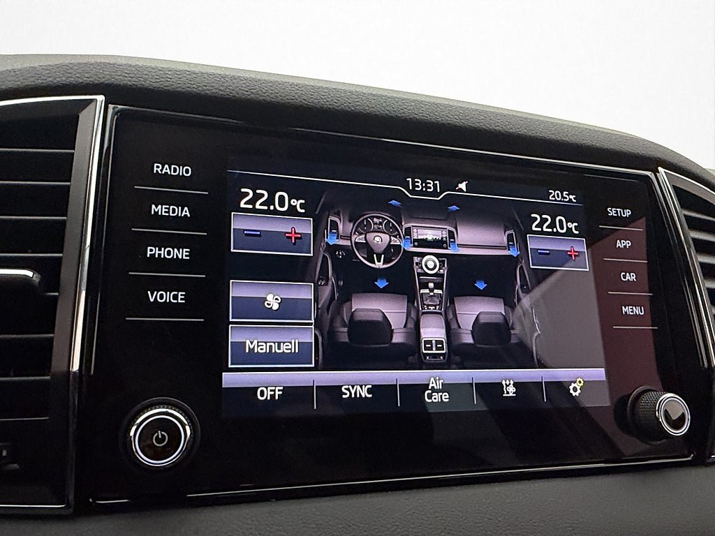 Vehicle Image 21
