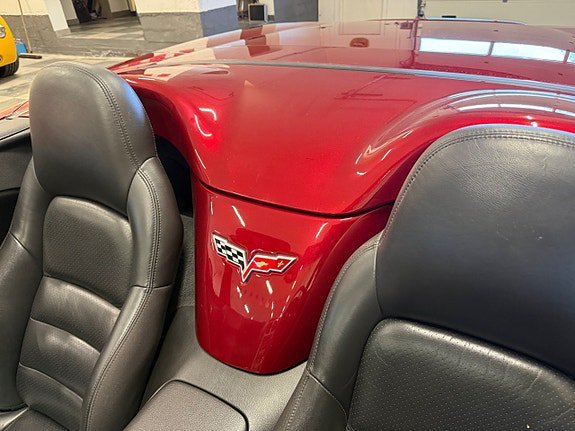 Vehicle Image 19