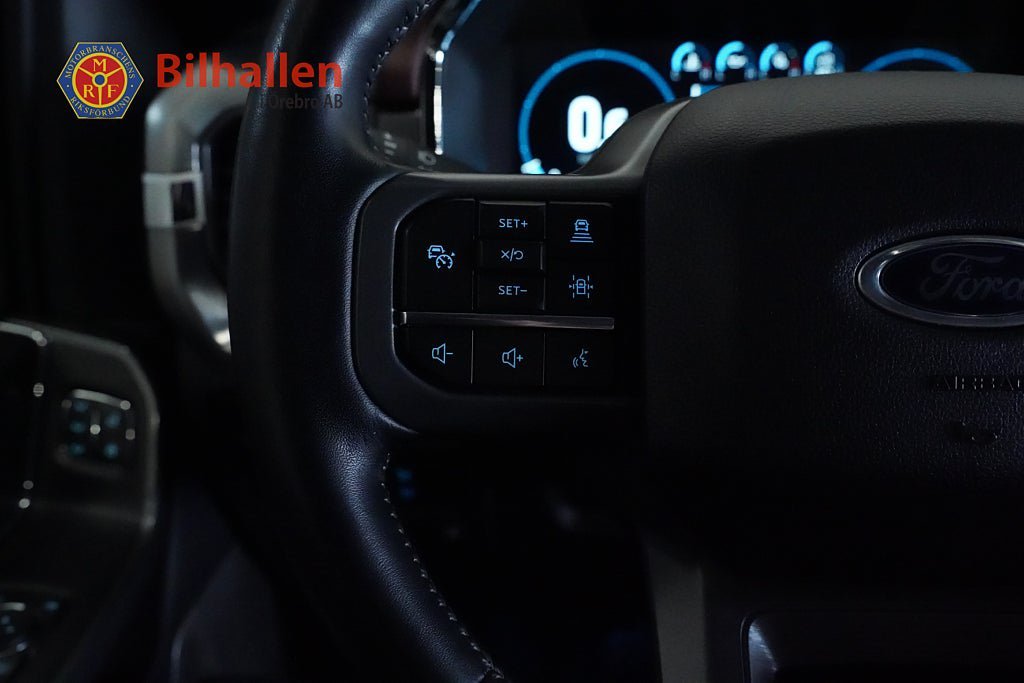 Vehicle Image 43