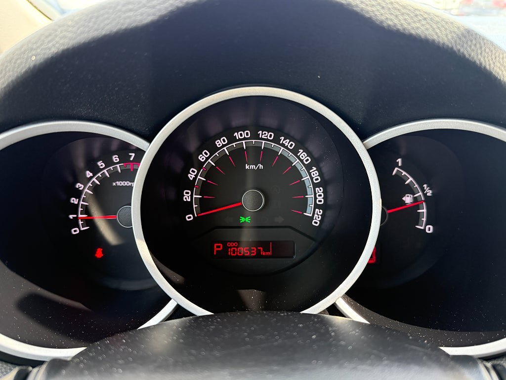 Vehicle Image 13