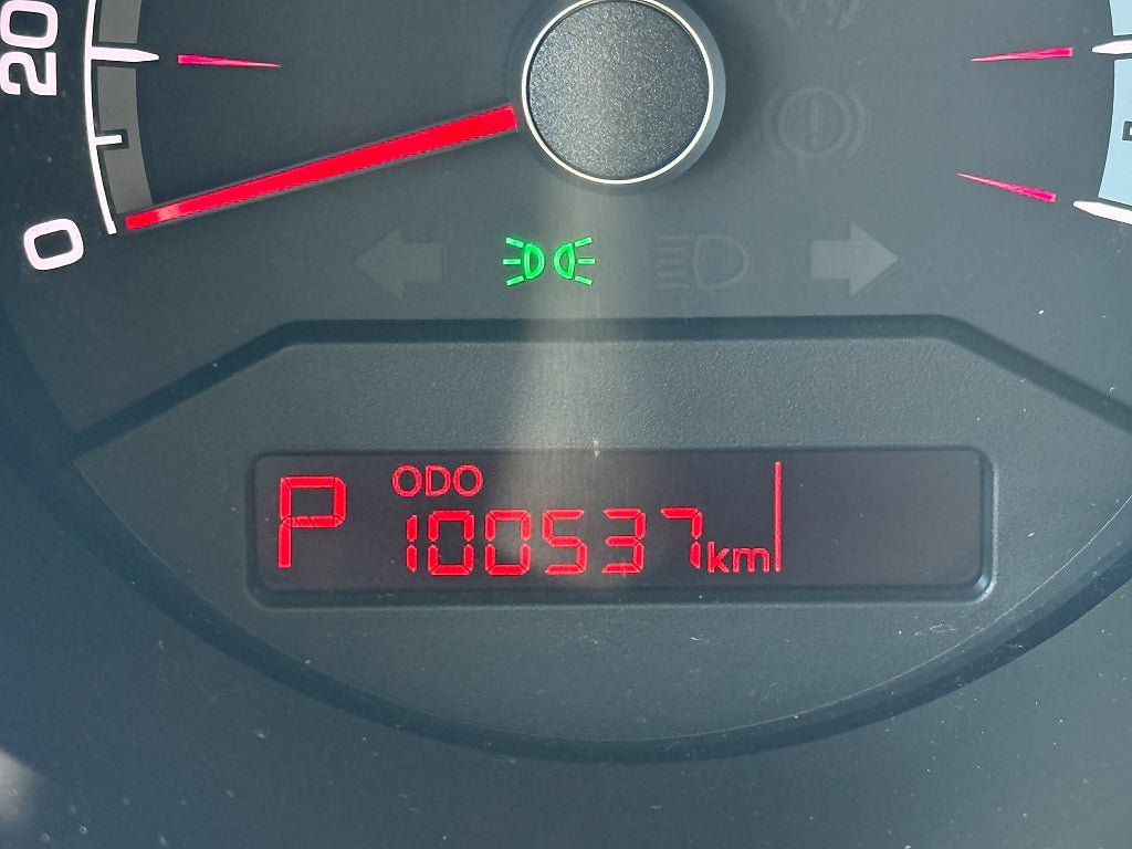 Vehicle Image 14