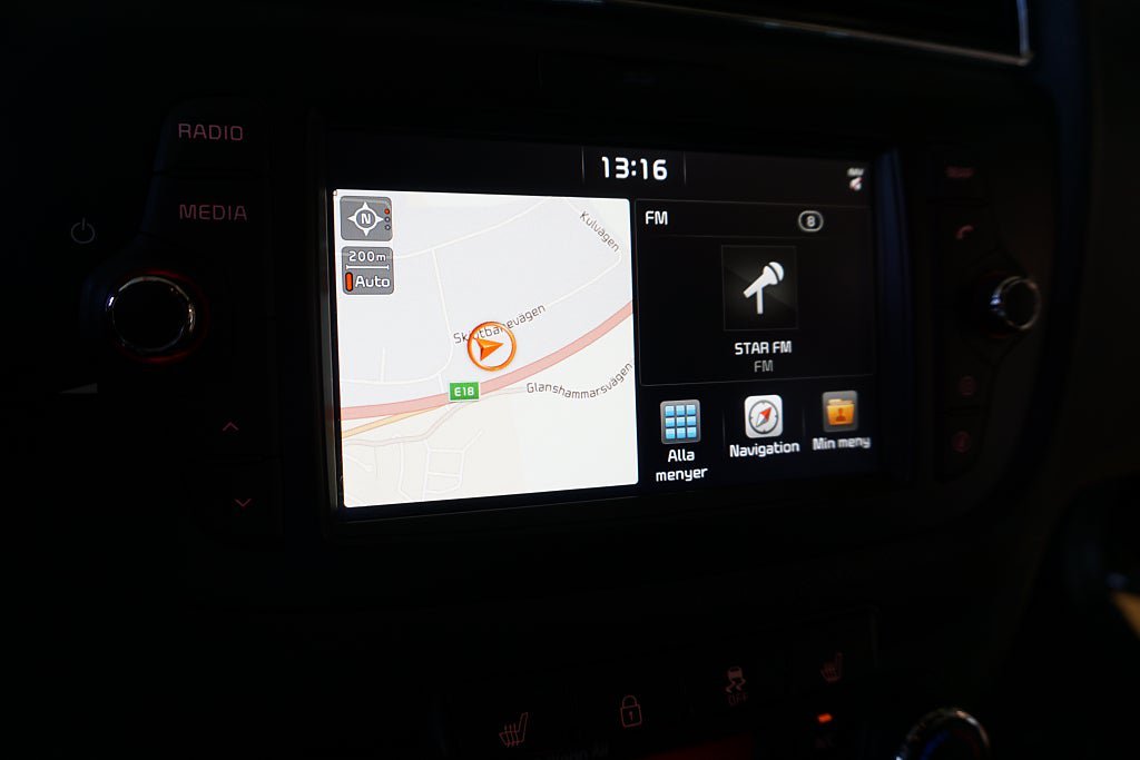 Vehicle Image 11