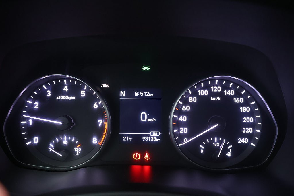 Vehicle Image 16