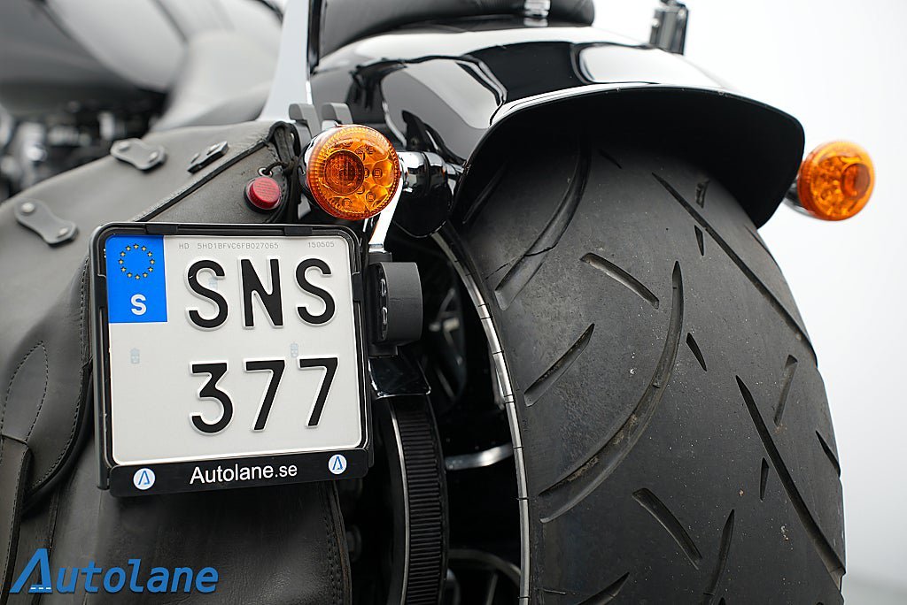 Vehicle Image 16
