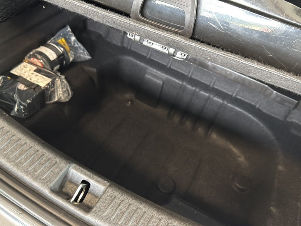 Vehicle Image 20