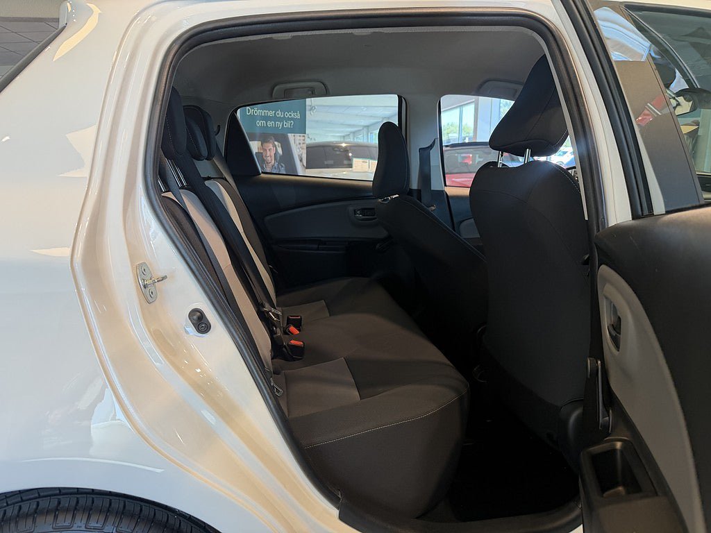 Vehicle Image 20