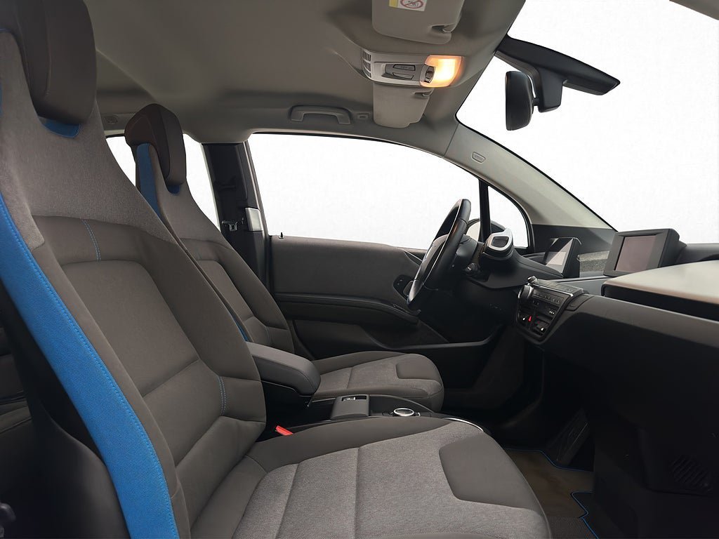 Vehicle Image 23