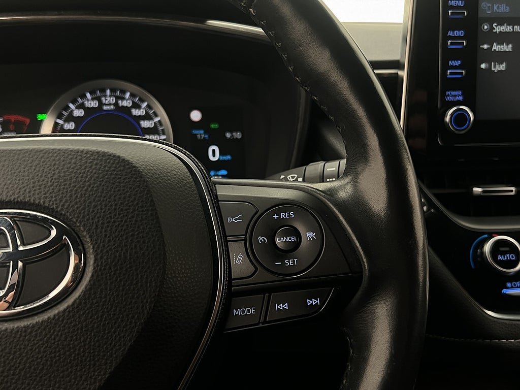 Vehicle Image 18
