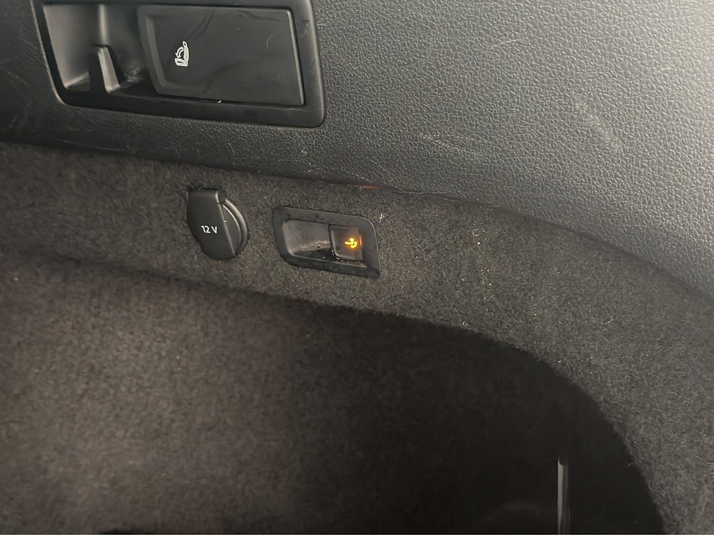 Vehicle Image 29