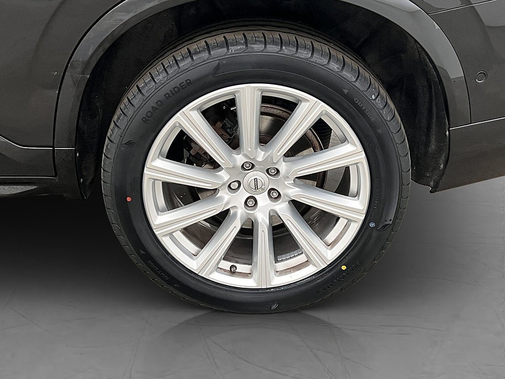 Vehicle Image 37