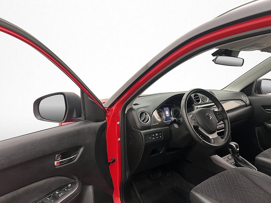 Vehicle Image 10
