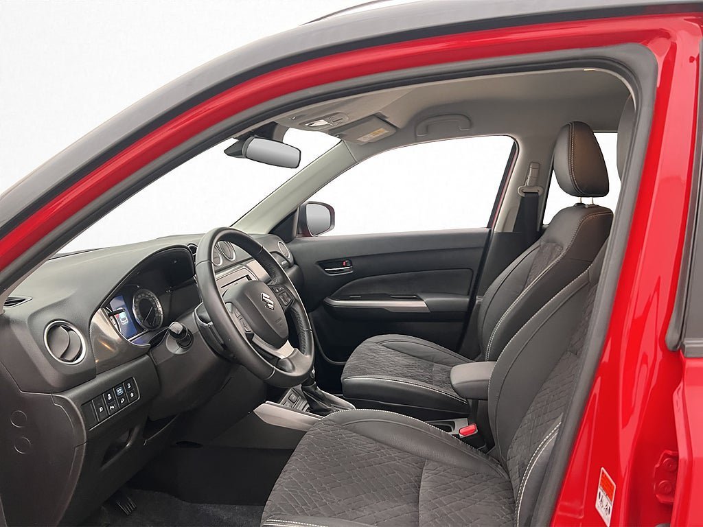 Vehicle Image 11