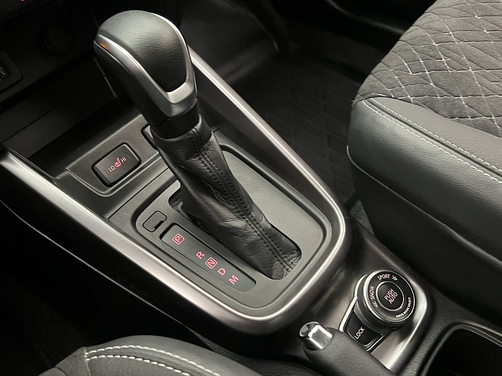 Vehicle Image 23