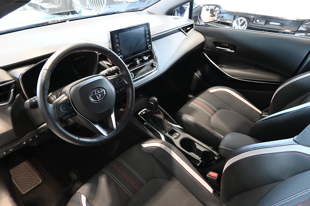 Vehicle Image 7