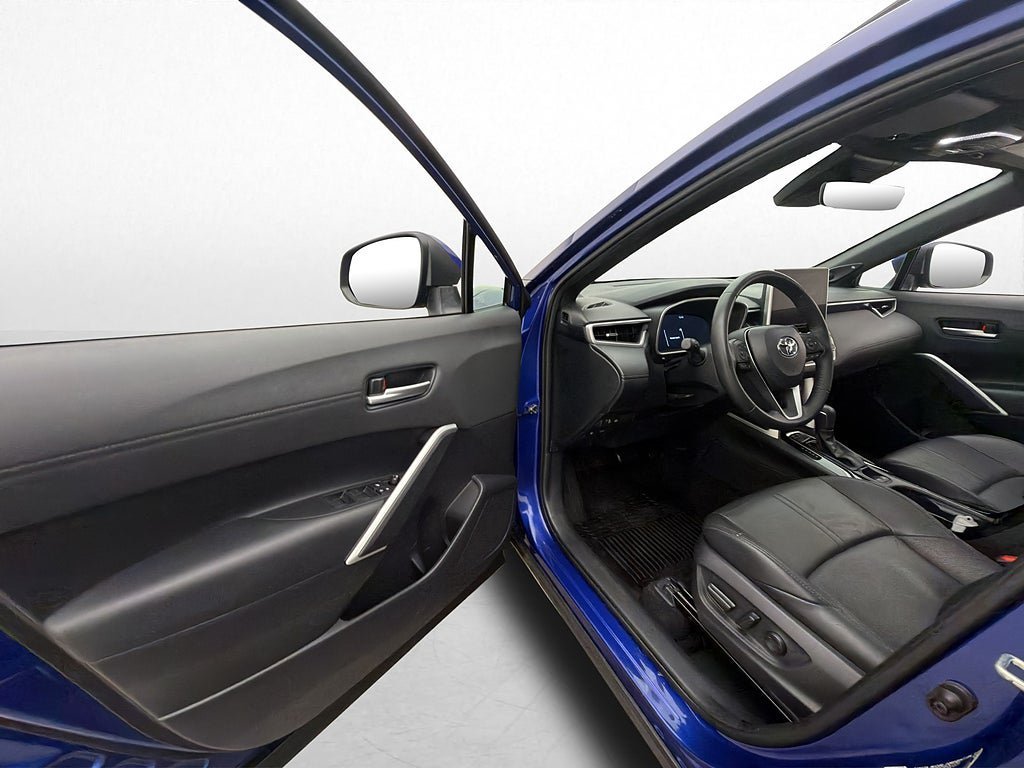 Vehicle Image 11