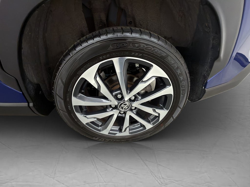 Vehicle Image 37