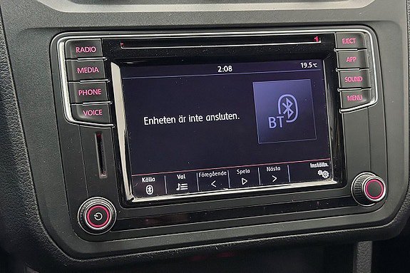 Vehicle Image 24