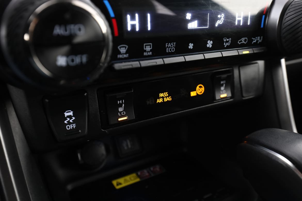 Vehicle Image 26