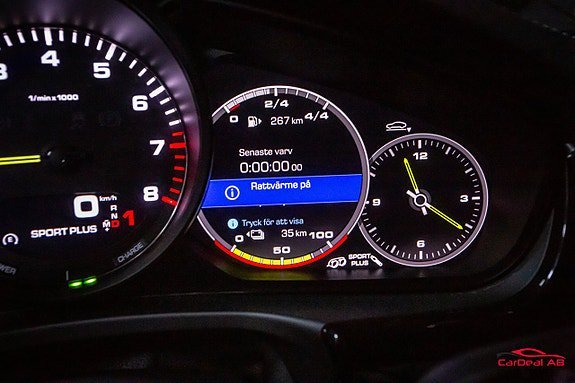 Vehicle Image 23