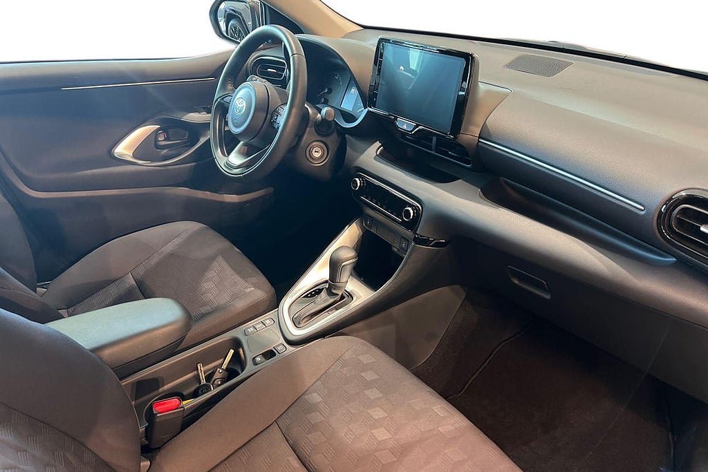 Vehicle Image 7