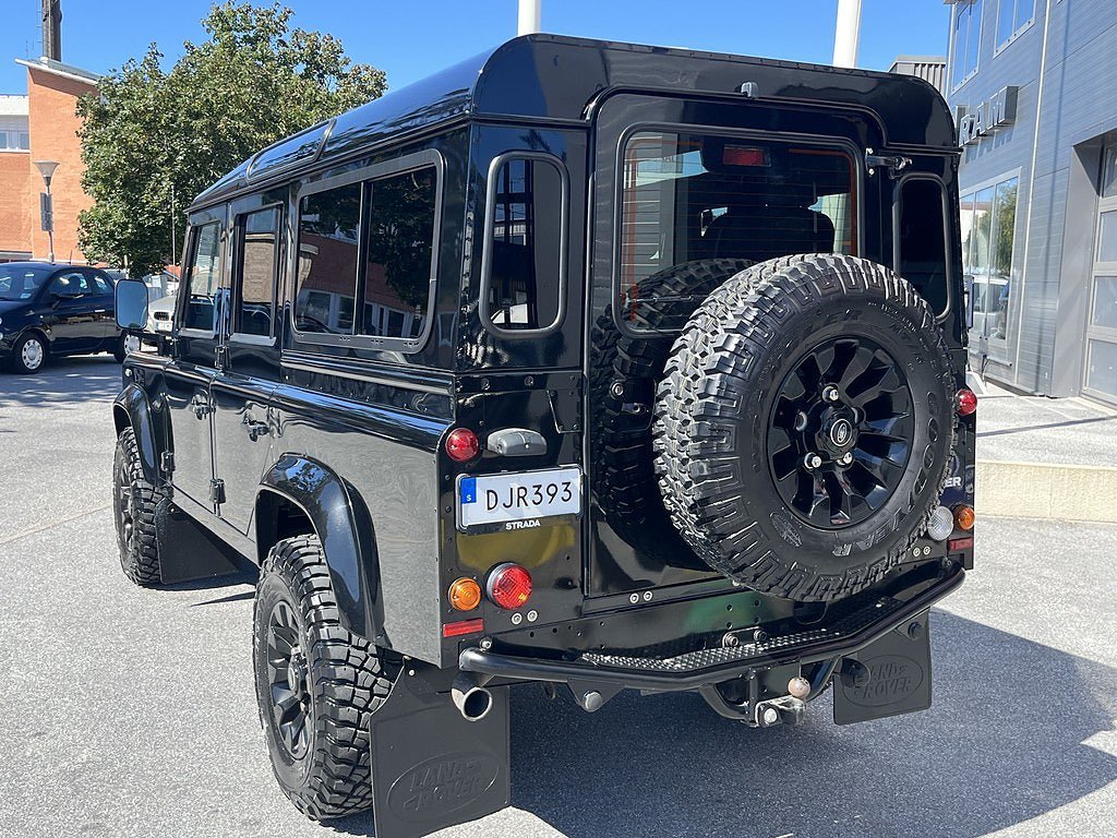 Vehicle Image 17