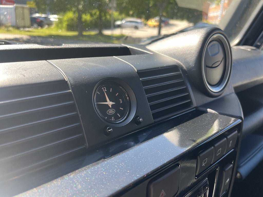 Vehicle Image 28