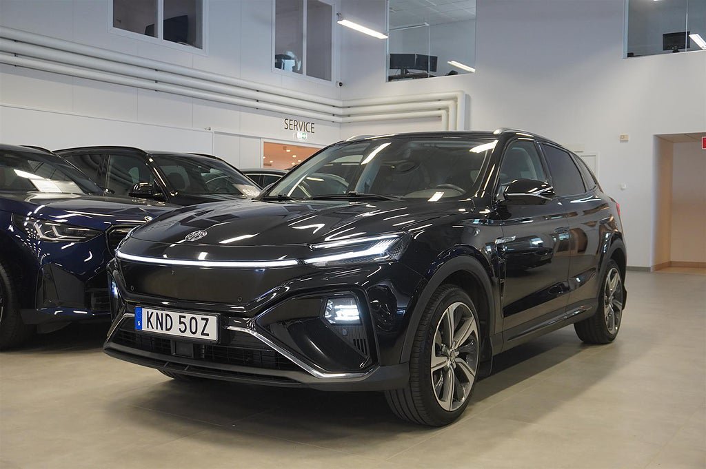 Vehicle Image 32