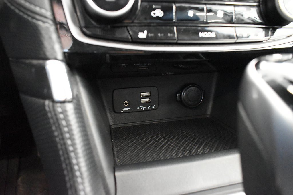 Vehicle Image 19