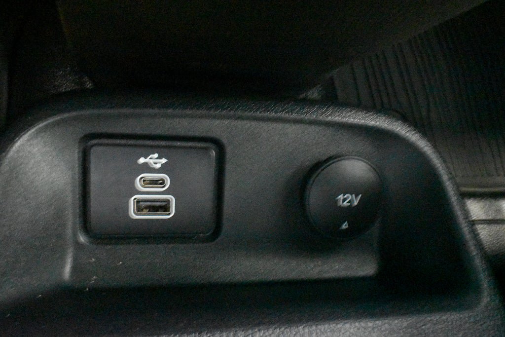 Vehicle Image 18