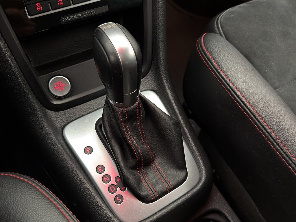 Vehicle Image 24