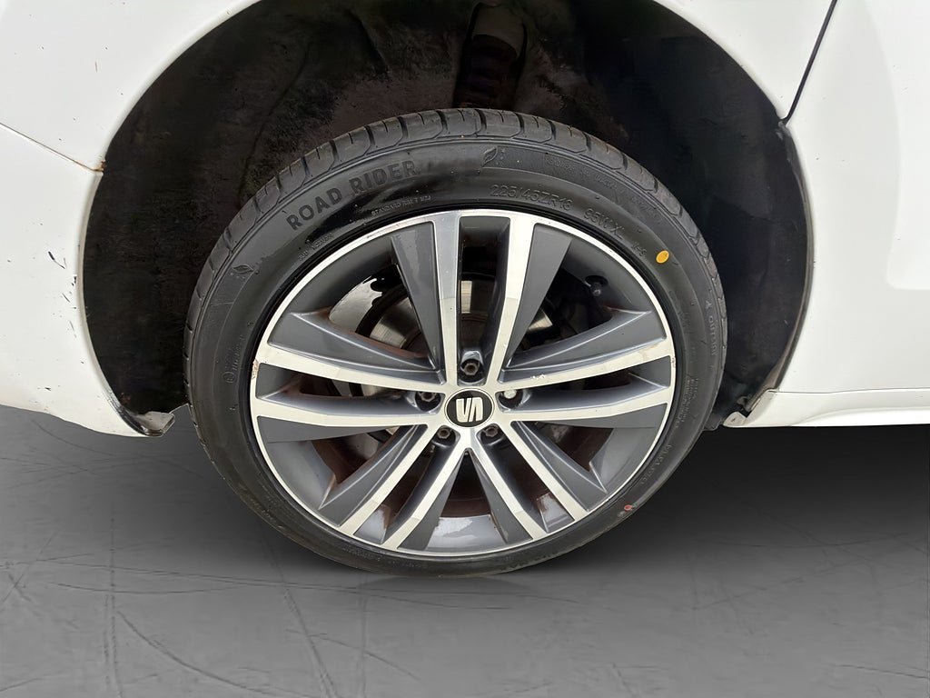 Vehicle Image 31