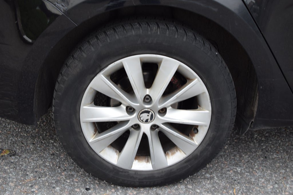 Vehicle Image 22