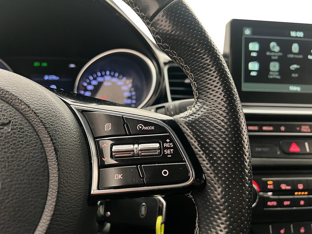 Vehicle Image 28