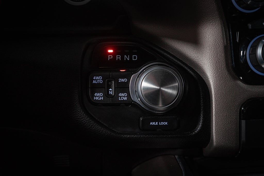 Vehicle Image 33
