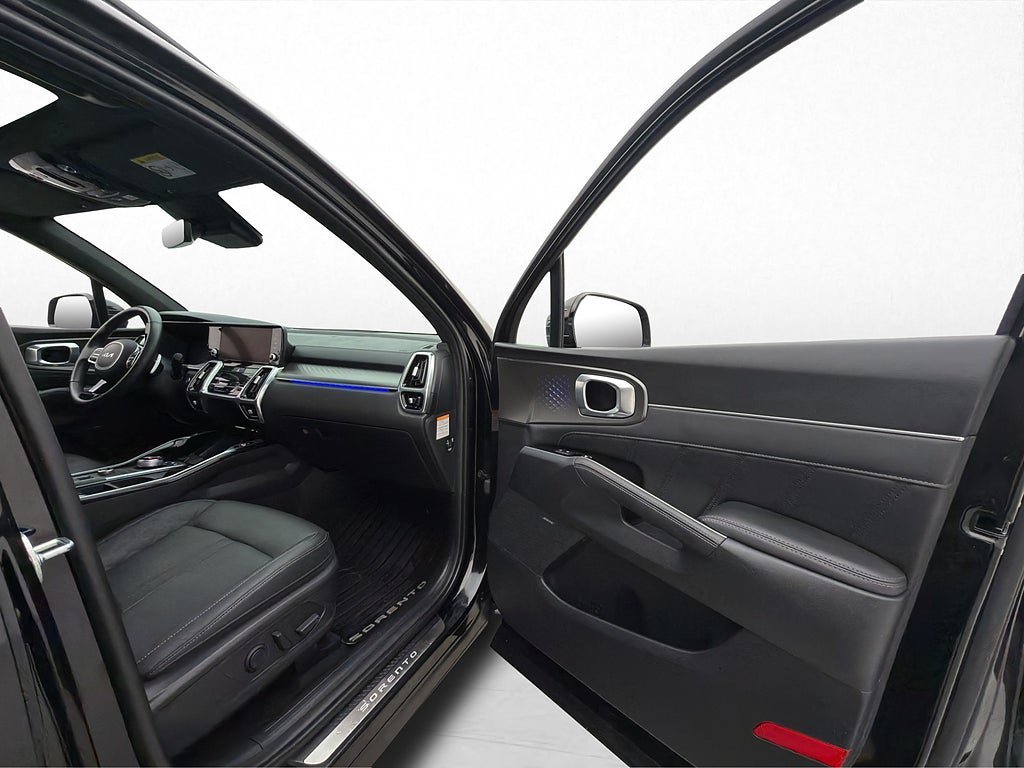 Vehicle Image 33