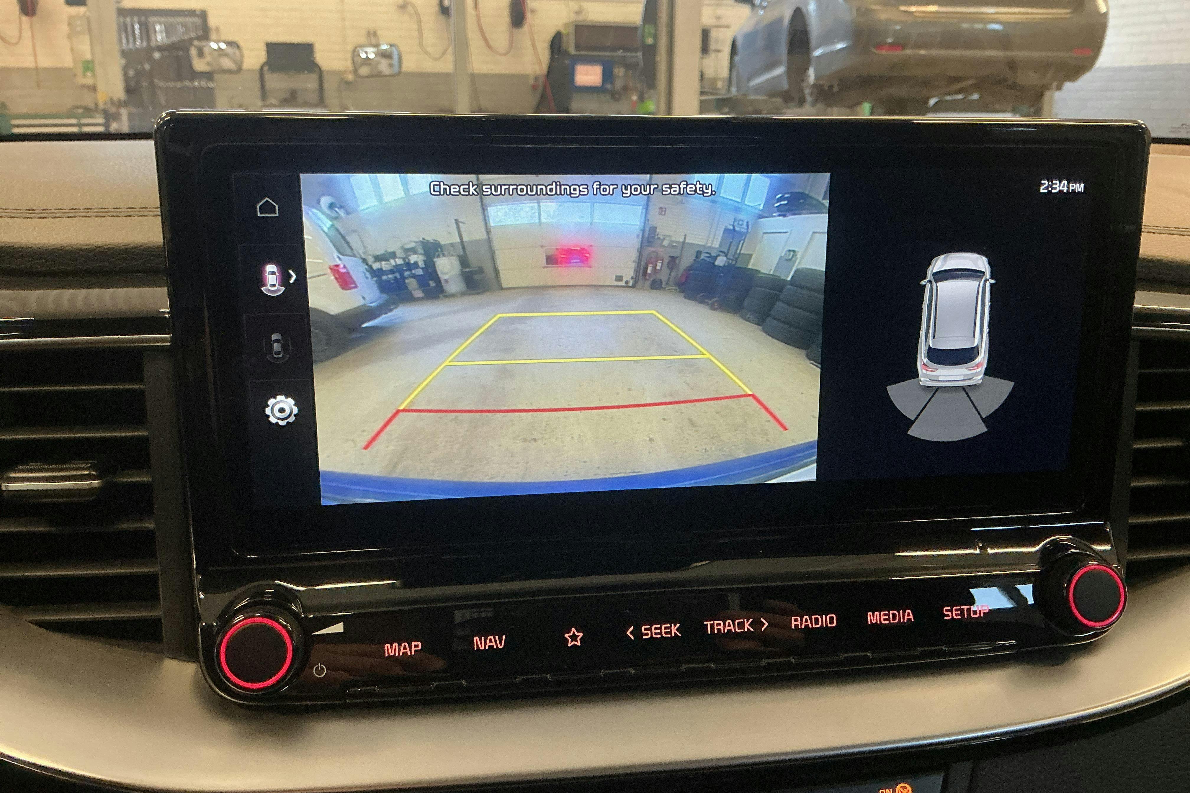 Vehicle Image 13