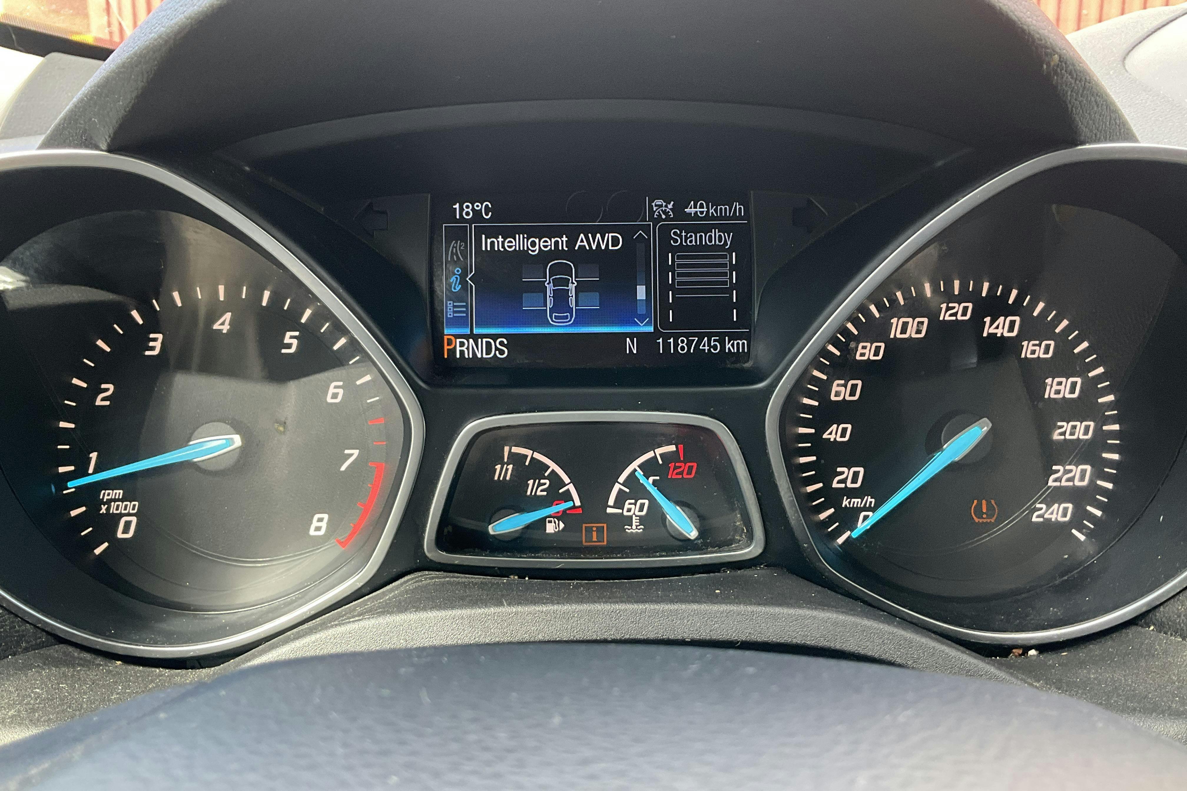Vehicle Image 12