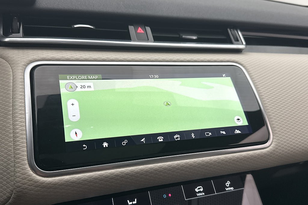 Vehicle Image 23