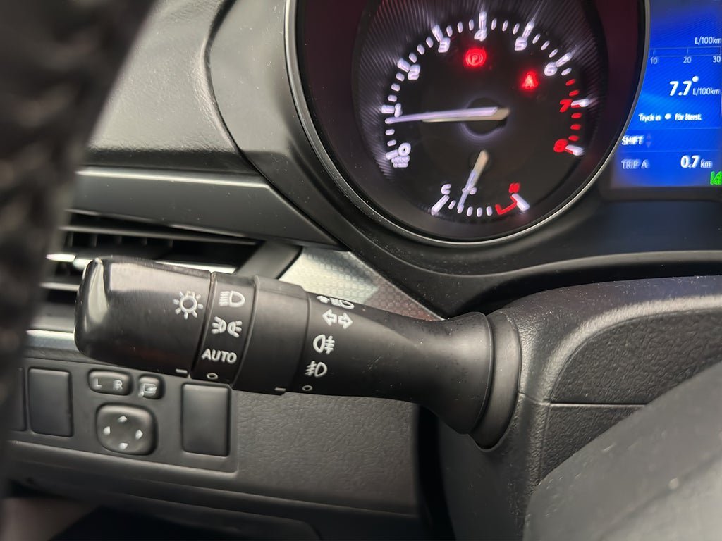 Vehicle Image 24