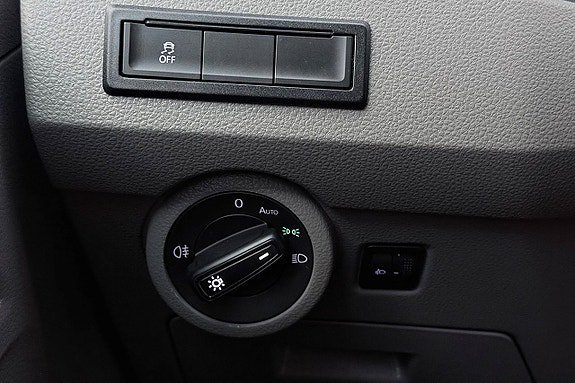 Vehicle Image 27