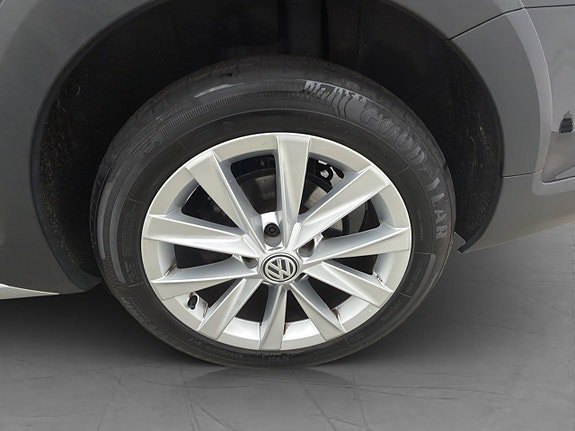 Vehicle Image 31