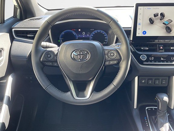 Vehicle Image 12