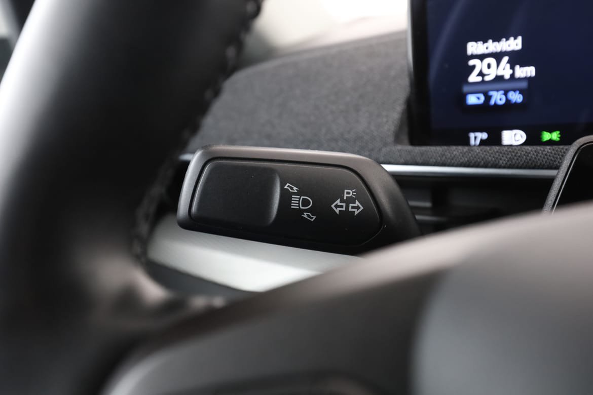 Vehicle Image 38