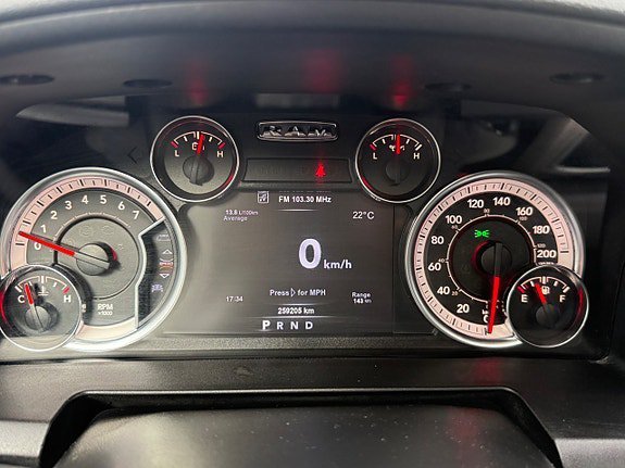 Vehicle Image 19