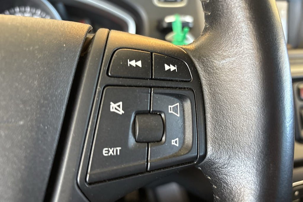 Vehicle Image 17