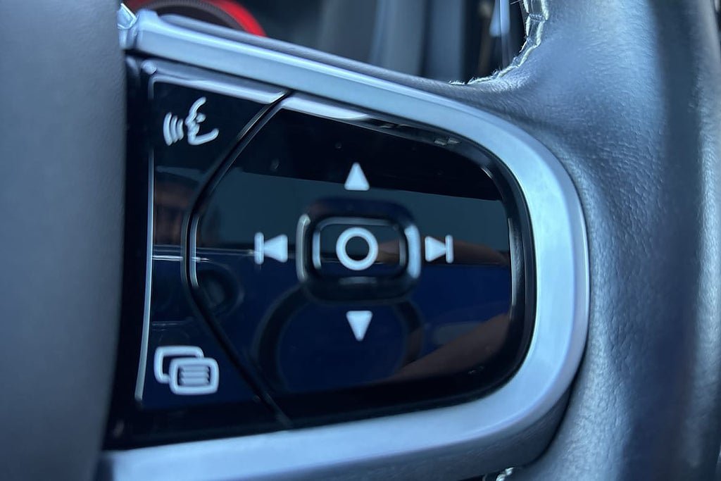 Vehicle Image 22