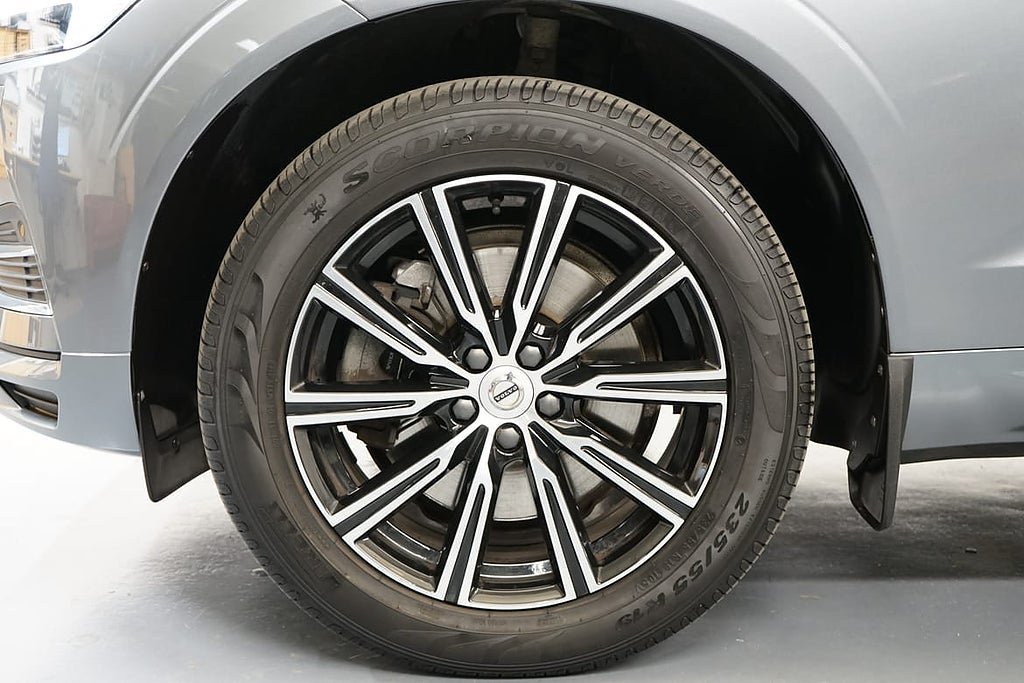 Vehicle Image 22