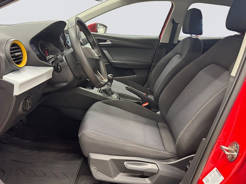 Vehicle Image 7