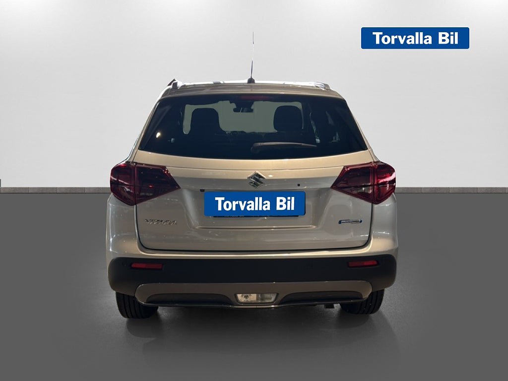 Vehicle Image 6